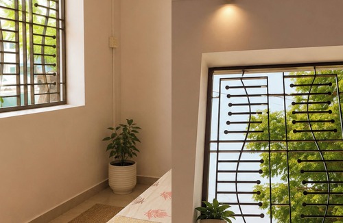 Dabhoi House | Quite & Peaceful Stay