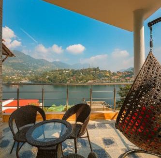 Bhimtal Villa | RaahgirStays The Lake Nest