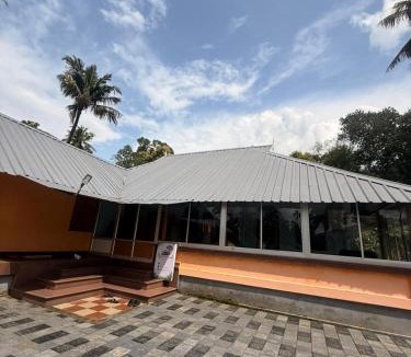 Kodanad House | Raanthal Woods Homestay