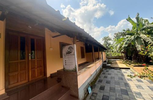 Kodanad House | Raanthal Woods Homestay