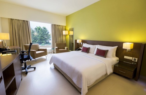 Electronics City Hotel | Radha Regent - Electronics City