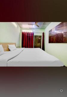 Jhansi Hostel | Radhe krishna guest house