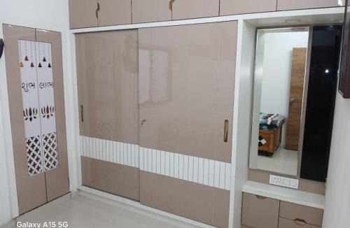 Dwarka House | Radhe Radhe Homestay