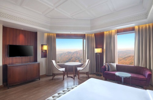 Kufri Hotel | Radisson Hotel Kufri Shimla