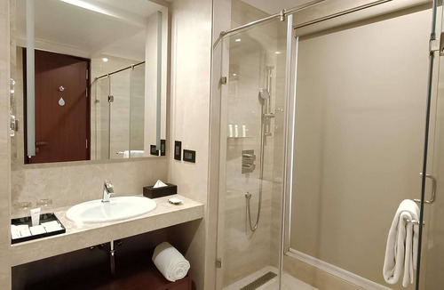 Kufri Hotel | Radisson Hotel Kufri Shimla