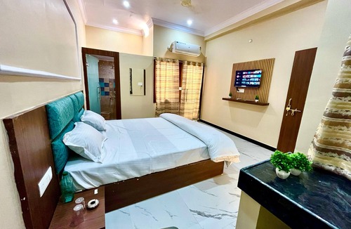 Orchha Bed & Breakfast | Raghav ji home stay