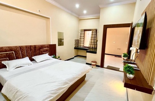 Orchha Bed & Breakfast | Raghav ji home stay