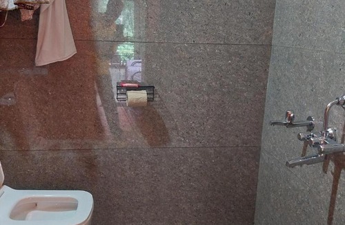 Virarajendrapet House | Rain forest estate stay up stairs cofea eastate