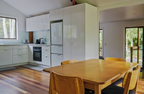 Upper Coopers Creek Cottage | Rainforest Retreat: 2 Private Homes w/Pool & Creek | Byron Hinterland