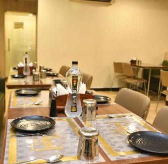 Raipur Hotel | Raj Gharana