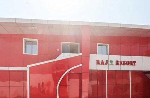 Patna Hotel | Raj Resort