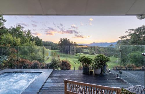 Kangaroo Valley Villa | Ralphies Villa 2 bed 2 bath with Valley views