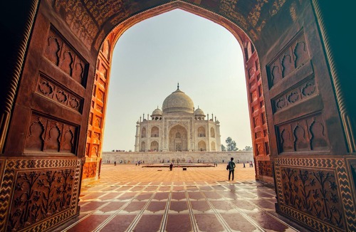 Basai Bed & Breakfast | RAMA GRAND AGRA