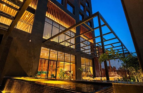 Faizabad Hotel | Ramada Encore by Wyndham Ayodhya Takpura