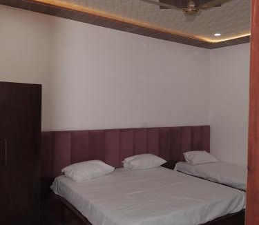 Orchha Hotel | Ramayana Palace