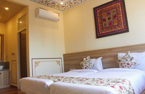 Sawai Madhopur Hotel | Ranthambhore Uday Vilas