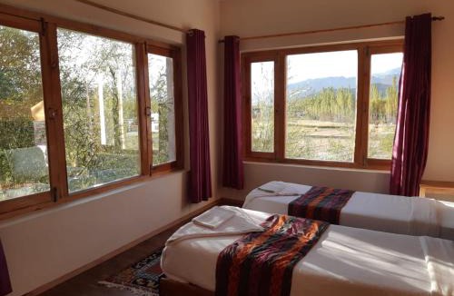 Leh Hotel | Ratna Hotel Ladakh