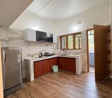 Perintalmanna House | Rayan Service Apartment