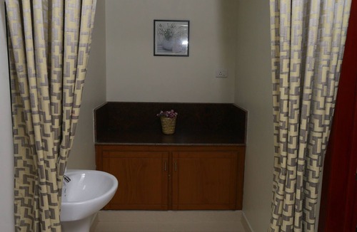 Neyyattinkara Hotel | RB Palace