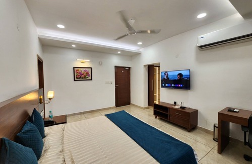 Panchkula Urban Estate Hotel | Red Bishop Tourist Complex