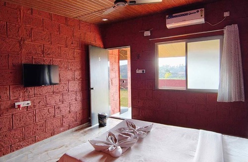 Mahabaleshwar Resort | Red Brick Resort