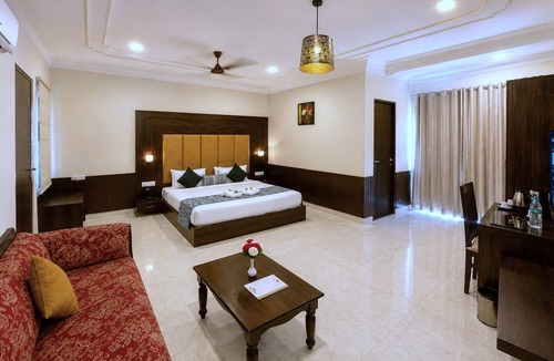 Chikalwas Resort | Red Tullip MD Valley Resort and Spa