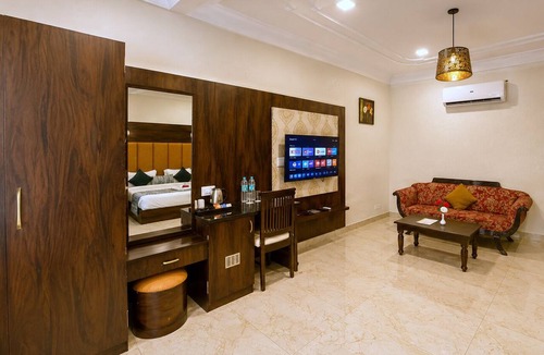 Chikalwas Resort | Red Tullip MD Valley Resort and Spa