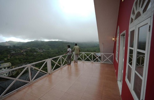 Vagamon House | RedBee Resort Vagamon
