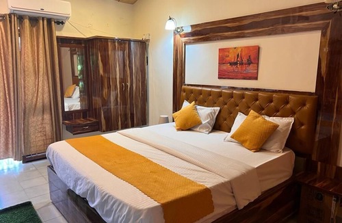 Arpora Hotel | Redwings Studio