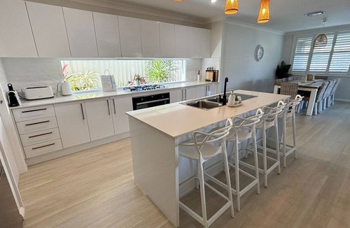 South West Rocks House | Reelaxing@TheRocks - sensational brand new modern home