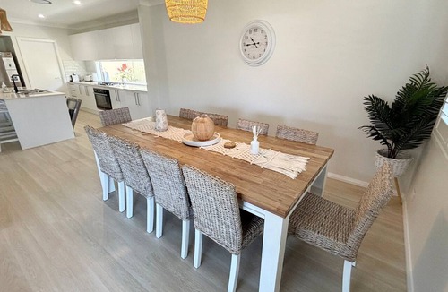 South West Rocks House | Reelaxing@TheRocks - sensational brand new modern home
