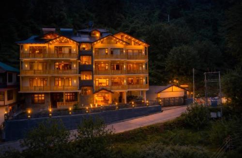 Manali Hotel | Regal Retreat Inn