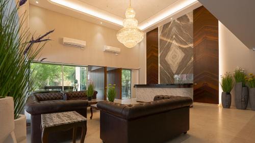 Viman Nagar Hotel | Regenta Magnus, Viman Nagar, Pune