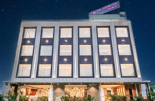 Bhopal Hotel | Regenta Place Bhopal by Royal Orchid Hotels Limited