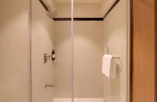 Ellis Bridge Hotel | Regenta Place CG Road