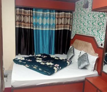 Shimla Hotel | Relax Hotel inn Near the mall