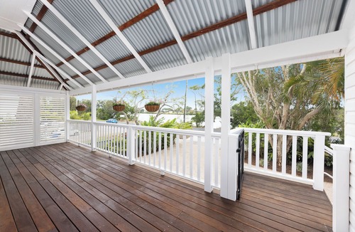 North Woodburn House | Relaxed country-coastal home only 10mins from the beach!