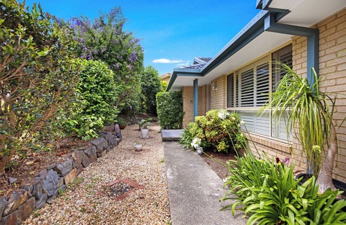 Boambee East House | Relaxing 3BR holiday home close to Sawtell, pet-friendly, large garden