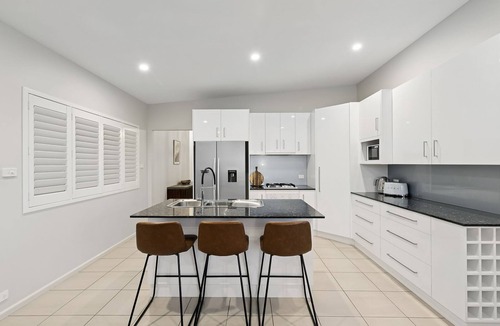 Cessnock House | Resort Style Home with Plunge Pool