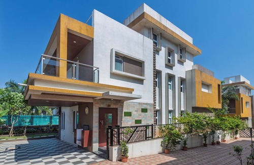 Kune N.m. Villa | Retro Visawa