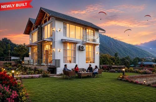 Suja Hotel | Riaso Luxury Villas Bir Billing , Panoramic Himalayan Views