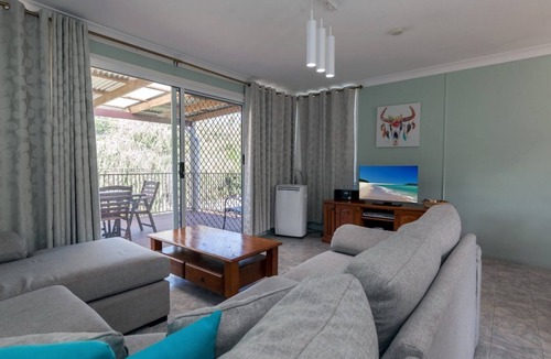 Fingal Bay House | Right across the road from Fingal Bay Surf Beach