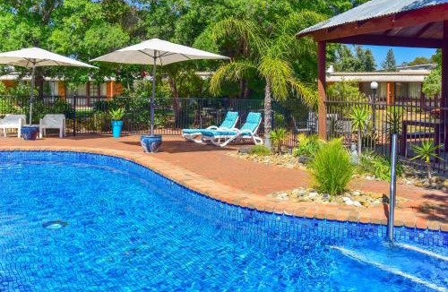 Moama Hotel | River Country Inn
