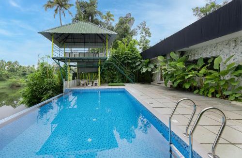 Chalakudy House | River Serene Holiday home