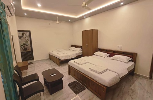 Honavar House | Riveria Palms by Bennys wecare homestay
