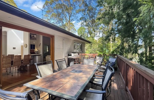 Mossy Point House | Riverside 3-Bed Townhouse with Spacious Deck