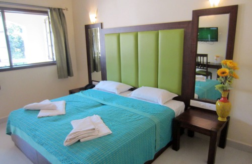 Baga Hotel | Riverside Regency Resort