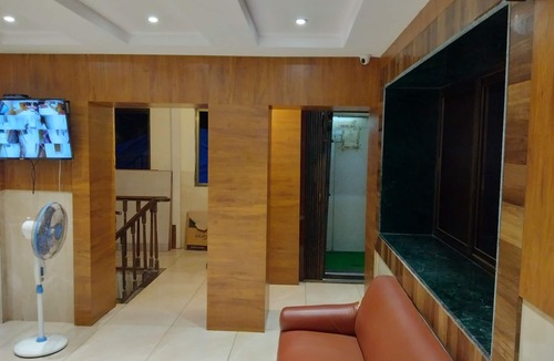 Girgaon Hotel | RK Hotel
