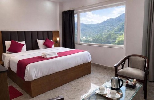 Tapovan Hotel | RNR Retreat Serenity By The Ganges Badrinath Vatika