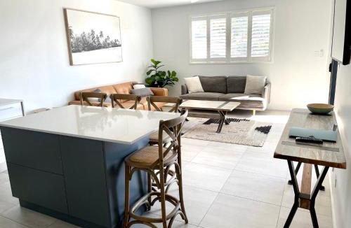 Sawtell Apartment | Rockpool 2 Sawtell Beach - Just steps to Restaurants and 2 min Stroll to Beach!